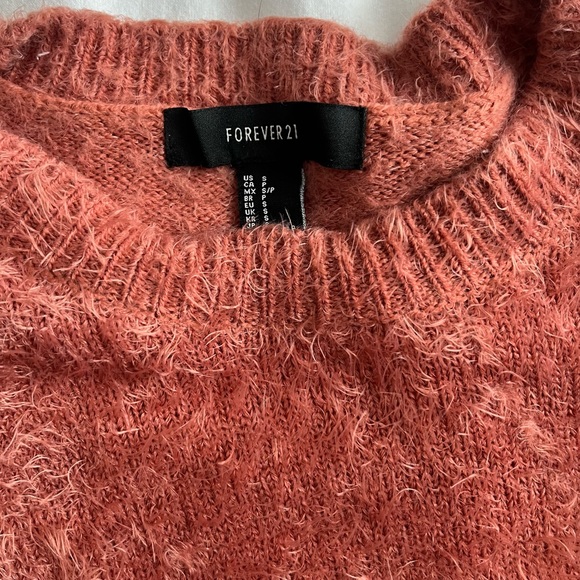 Fuzzy Sweater - Picture 5 of 5